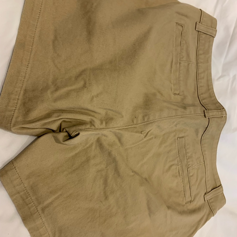 Ana khaki shorts size 6 - Picture 2 of 5